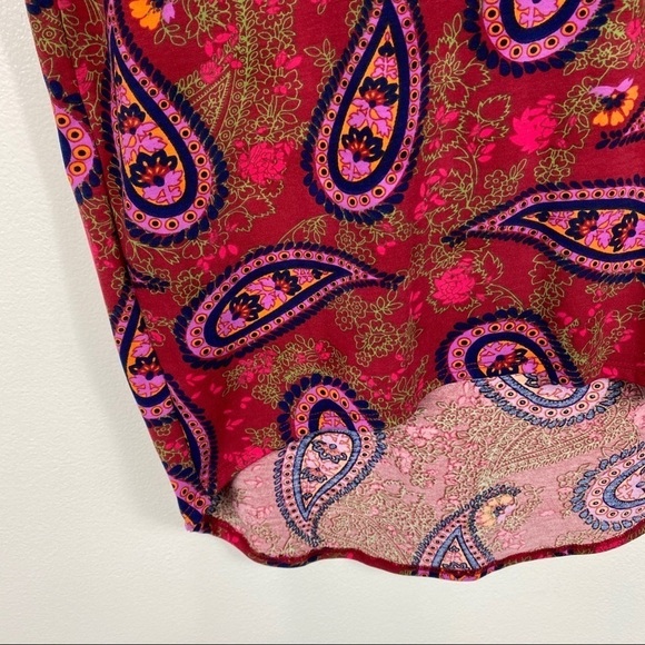 LuLaRoe Irma Paisley Print Tunic Top XS - Picture 3 of 8